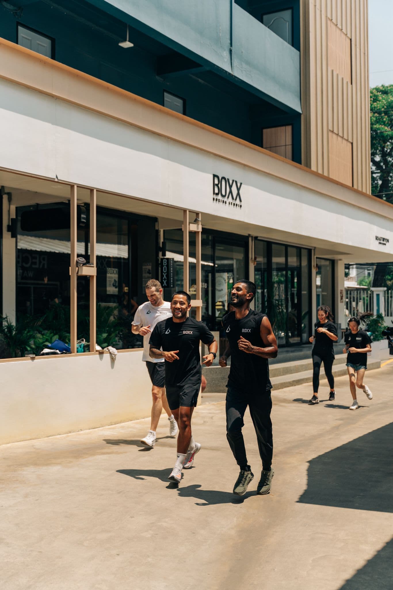 Members at the #BOXXCNX mirror